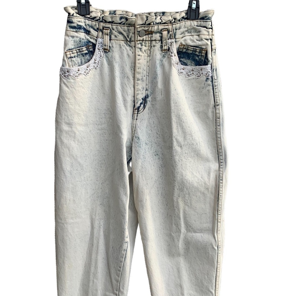 Vintage Acid Wash Dakota Blue Embellished Mom Jeans